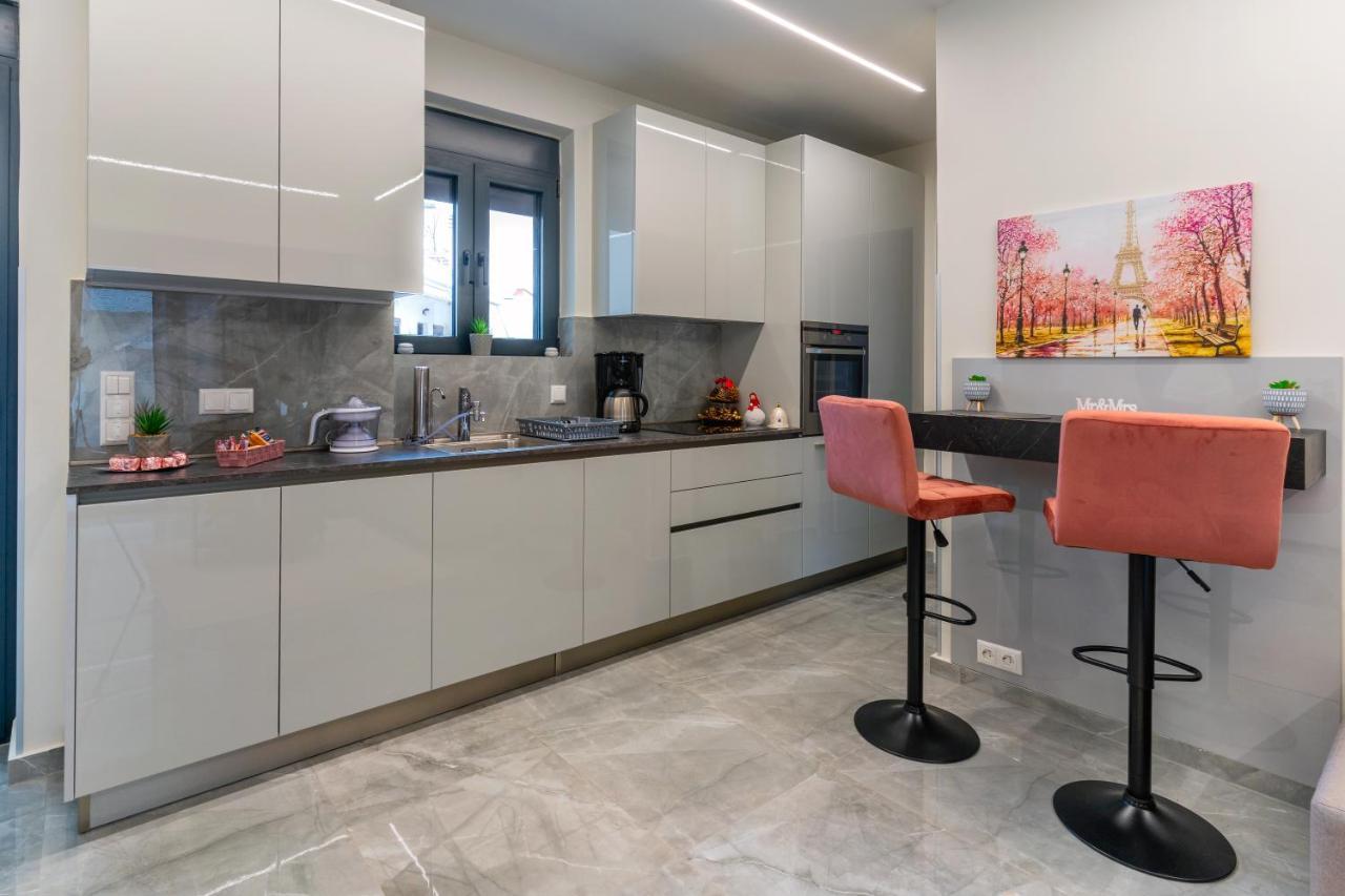 Olina'S Luxury Apartment Τρίκαλα Εξωτερικό φωτογραφία