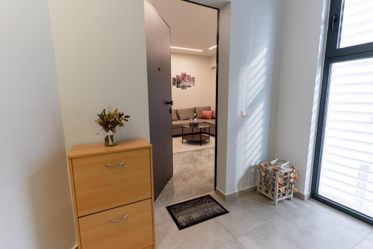 Olina'S Luxury Apartment Τρίκαλα Εξωτερικό φωτογραφία