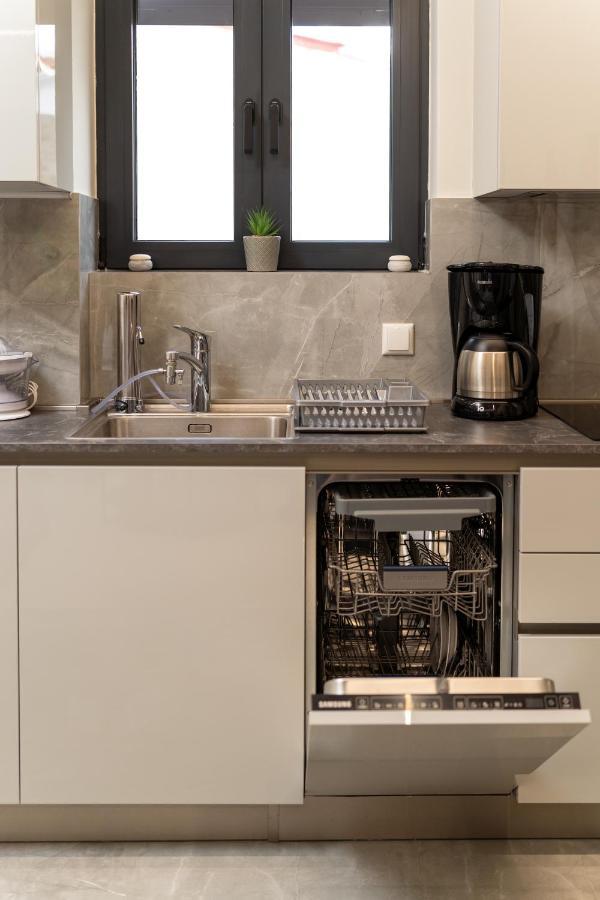 Olina'S Luxury Apartment Τρίκαλα Εξωτερικό φωτογραφία